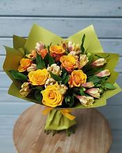 Букет цветов из:  Альстромерии и Розы #REPLACE_PRED# Горном Новосибирской области