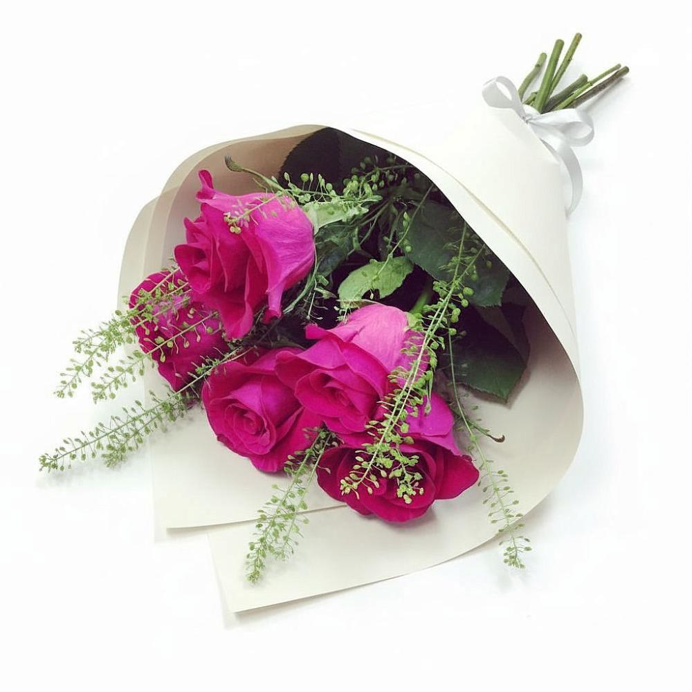 Букет цветов из: Розы в Горном Новосибирской области