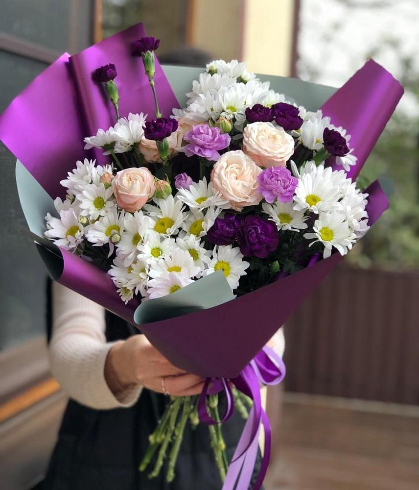 Букет цветов из: Хризантемы, Гвоздики и Розы в Горном Новосибирской области