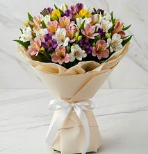 Букет цветов из:  Альстромерии в Горном Новосибирской области