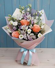 Букет цветов из:  Лизиантусы, Розы, Альстромерии и Гипсофила в Горном Новосибирской области