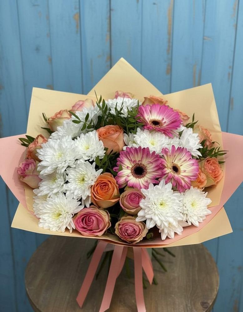 Букет цветов из: Розы, Герберы и Хризантемы в Горном Новосибирской области