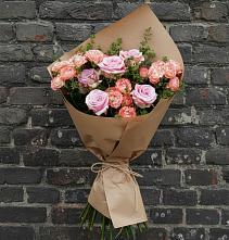 Букет цветов из:  Розы в Горном Новосибирской области