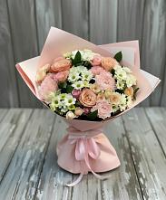 Букет цветов из:  Гвоздики, Розы и Хризантемы в Горном Новосибирской области