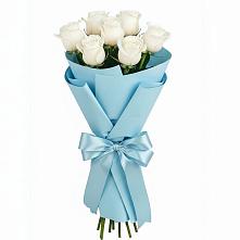 Букет 7 белых роз Проуд в Горном Новосибирской области