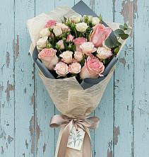 Букет цветов из:  Розы в Горном Новосибирской области