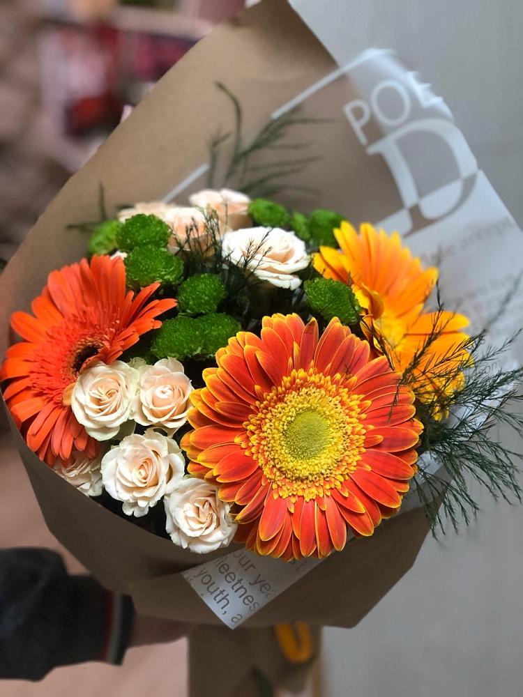 Букет цветов из: Герберы, Хризантемы и Розы в Горном Новосибирской области