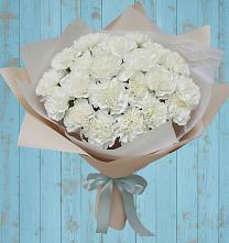 Букет цветов из:  Гвоздики в Горном Новосибирской области