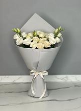 Букет цветов из:  Розы и Лизиантусы #REPLACE_PRED# Горном Новосибирской области